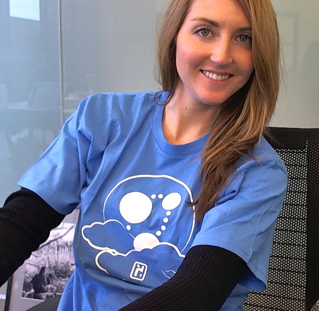 //dist.neo4j.com/wp-content/uploads/2012/06/cloud-shirt.jpg